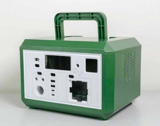 Une centrale électrique à batterie au lithium portable, compacte et fiable pour les besoins en déplacement.